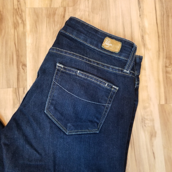 Paige laurel canyon maternity size 25 jeans - Picture 2 of 13